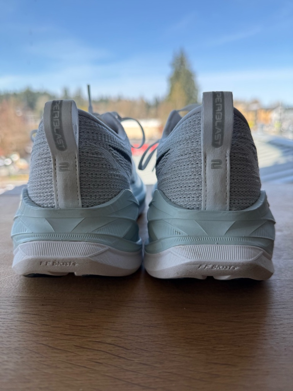 ASICS Superblast 2, White/Cool Grey (Women’s 8) - Picture 4 of 7